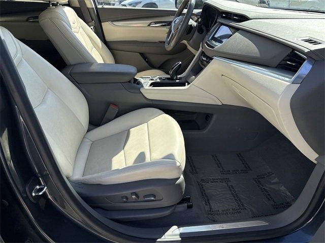 used 2021 Cadillac XT5 car, priced at $22,500