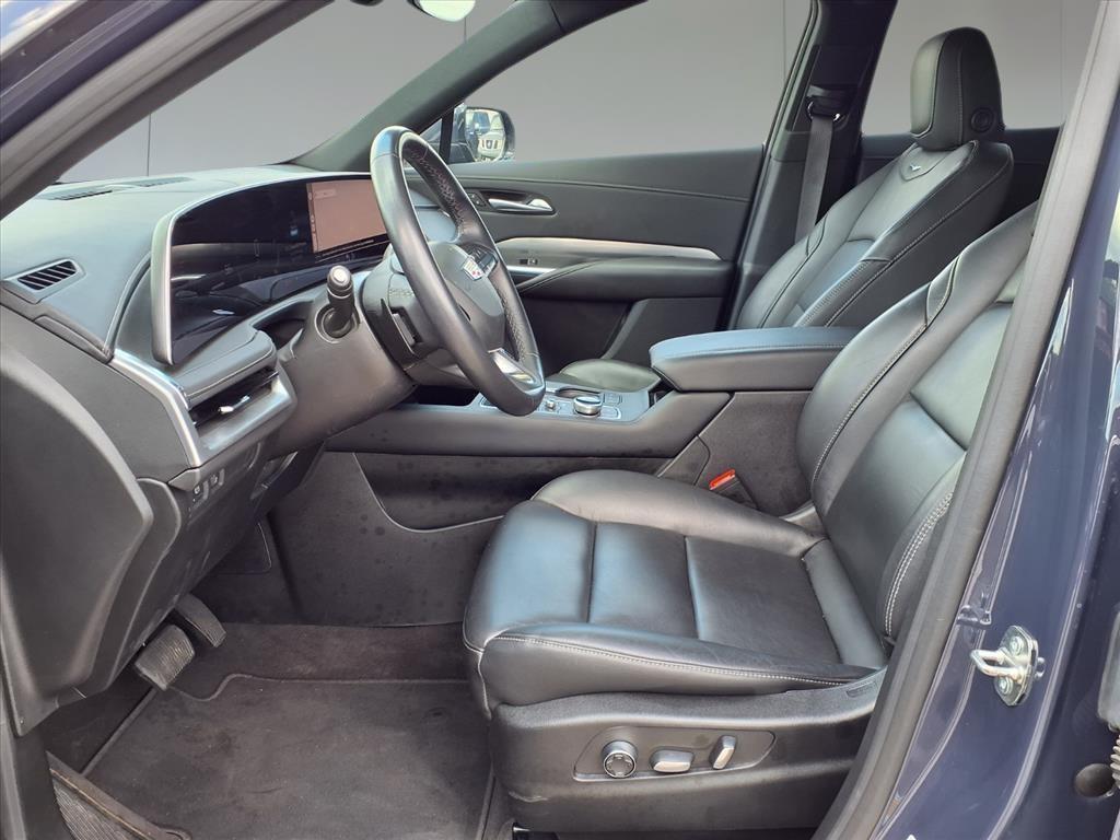 used 2024 Cadillac XT4 car, priced at $31,491