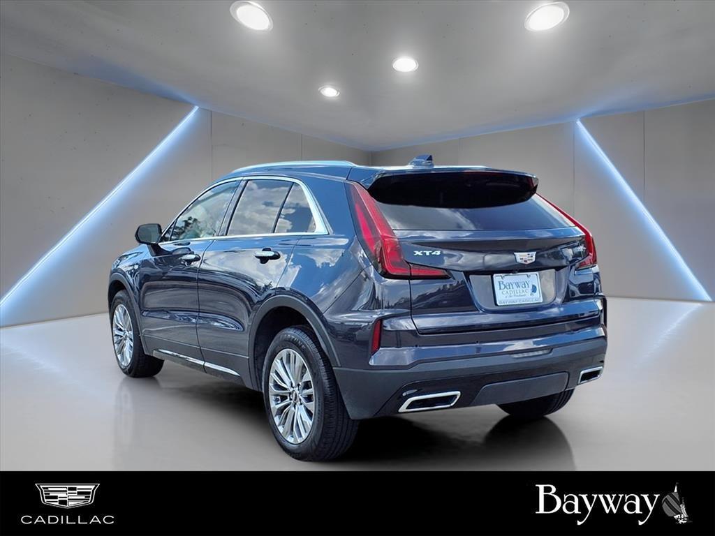 used 2024 Cadillac XT4 car, priced at $31,491