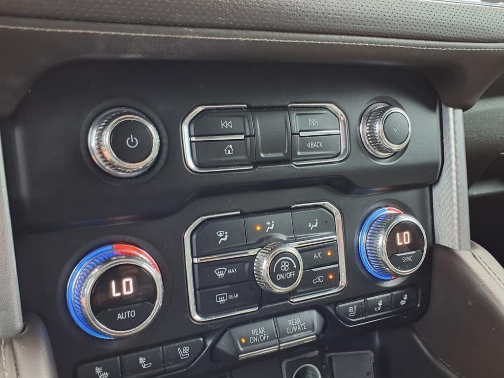 used 2021 GMC Yukon car, priced at $30,996