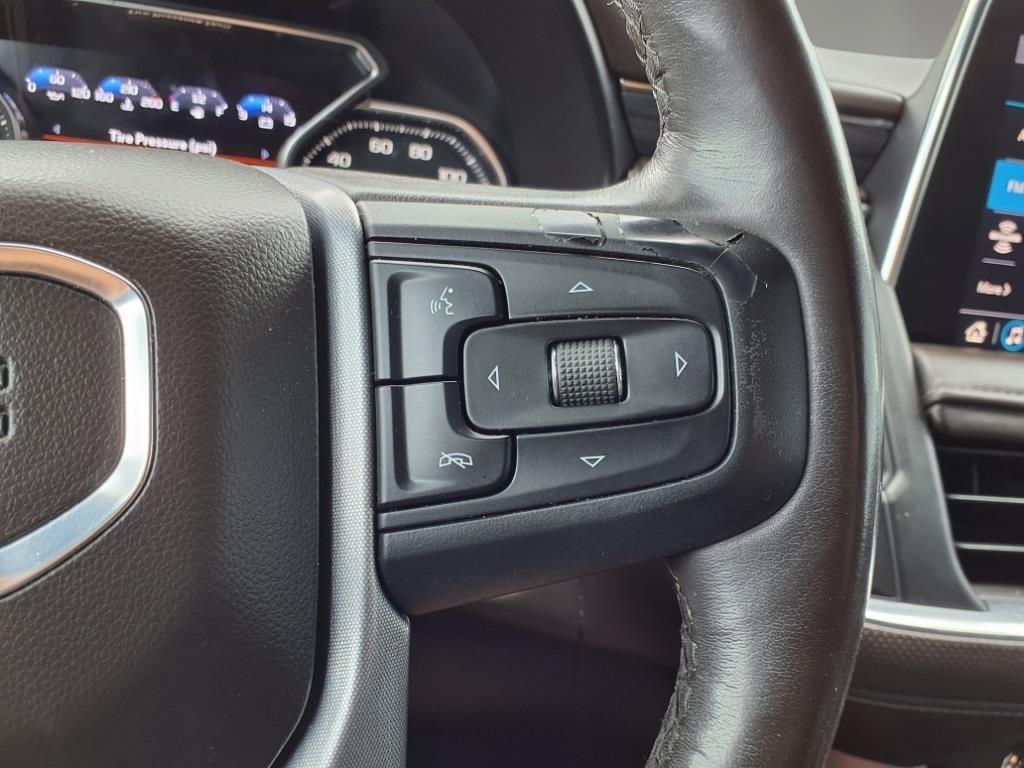 used 2021 GMC Yukon car, priced at $30,996