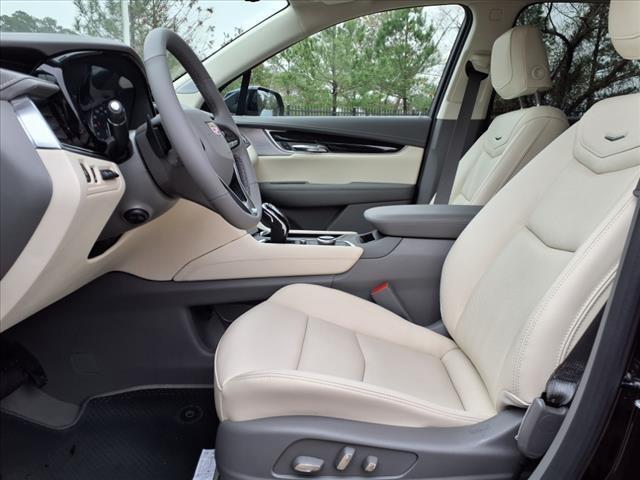 new 2025 Cadillac XT6 car, priced at $60,315
