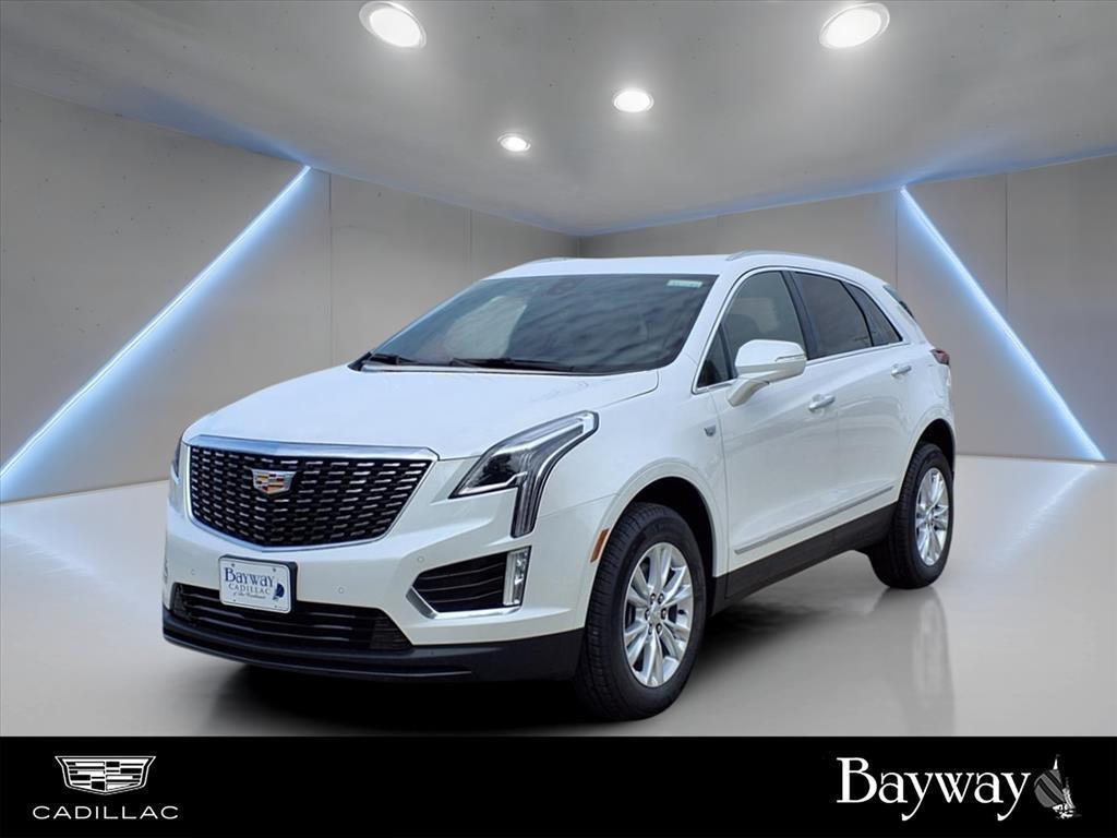 new 2025 Cadillac XT5 car, priced at $45,515