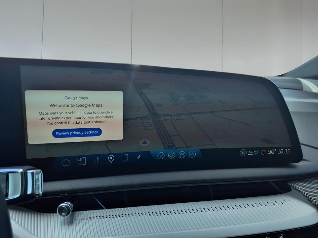 new 2025 Cadillac OPTIQ car, priced at $54,390
