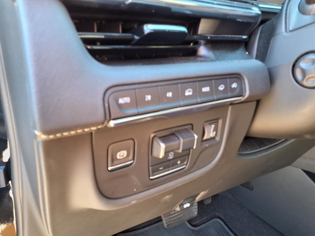 used 2024 Cadillac Escalade ESV car, priced at $83,795