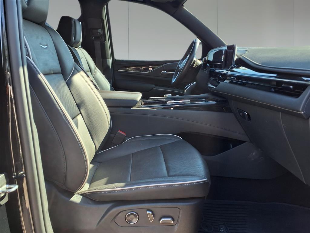 used 2024 Cadillac Escalade ESV car, priced at $83,795