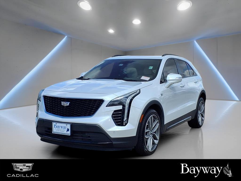 used 2022 Cadillac XT4 car, priced at $23,891