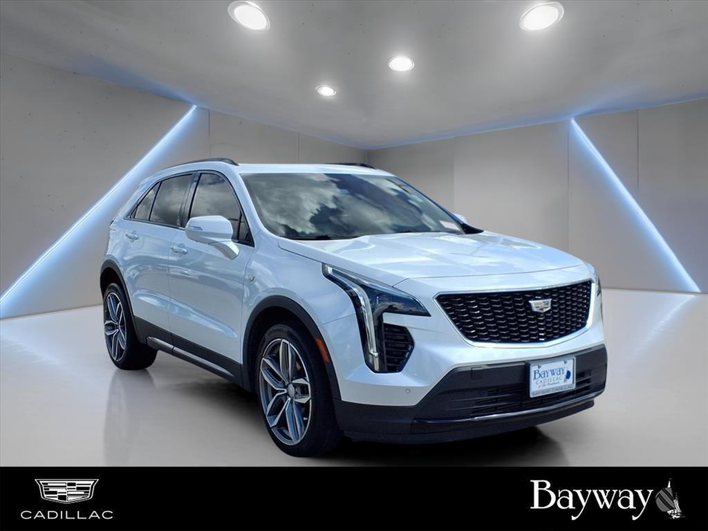 used 2022 Cadillac XT4 car, priced at $23,891