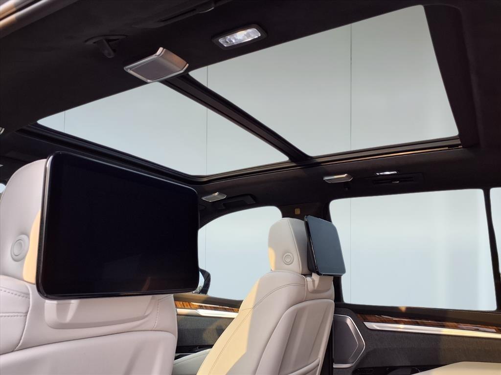 new 2025 Cadillac Escalade car, priced at $132,818