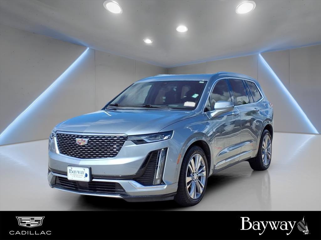 used 2023 Cadillac XT6 car, priced at $33,996