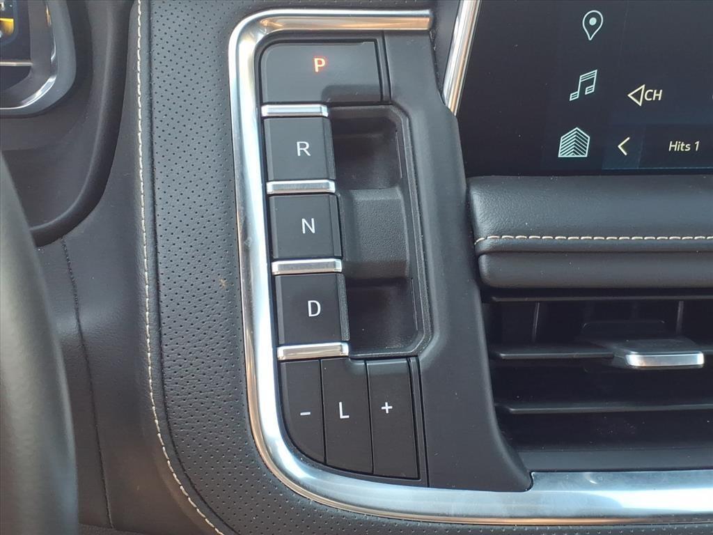 used 2023 Chevrolet Suburban car, priced at $43,991