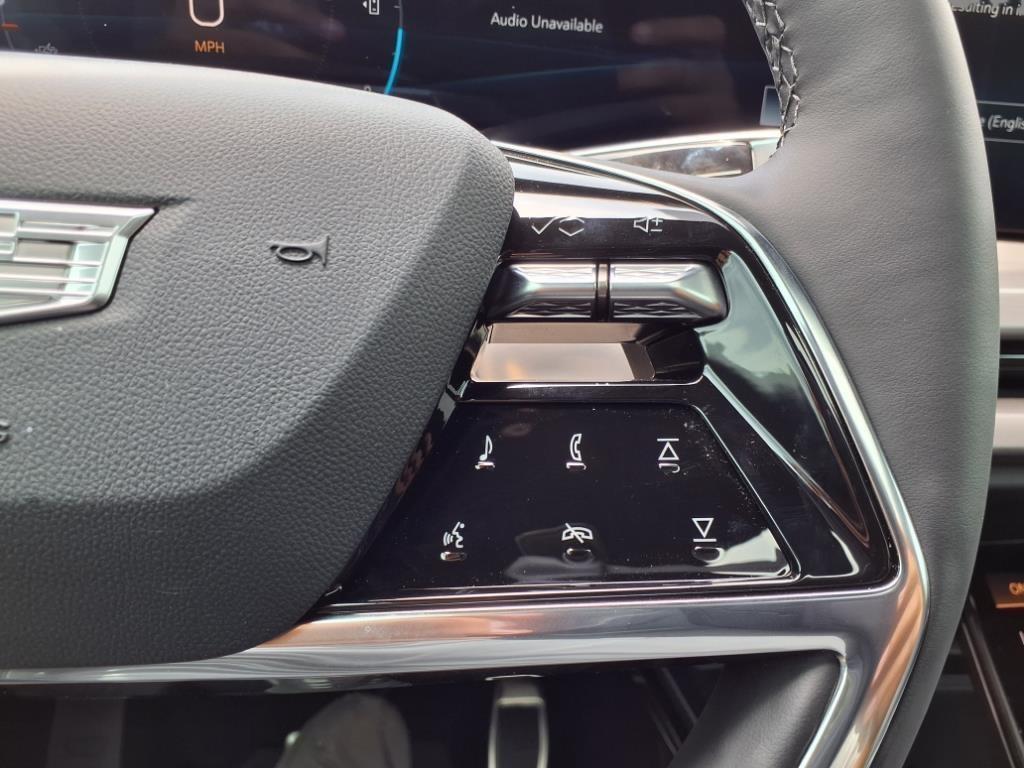 new 2026 Cadillac VISTIQ car, priced at $82,820