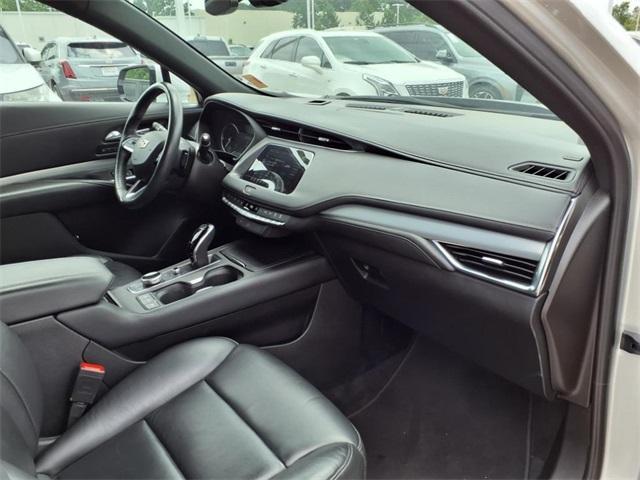 used 2022 Cadillac XT4 car, priced at $23,496