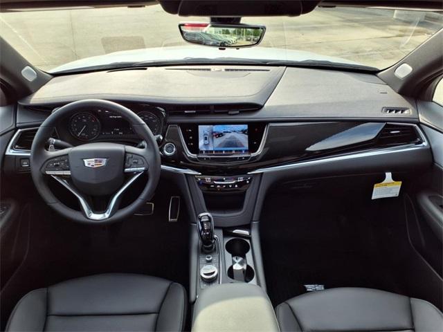 new 2025 Cadillac XT6 car, priced at $66,315