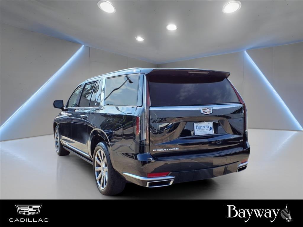 used 2024 Cadillac Escalade ESV car, priced at $86,495