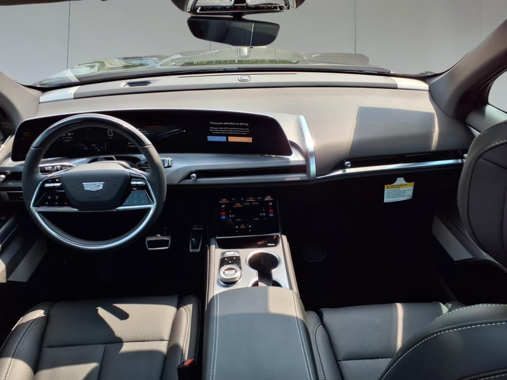 new 2026 Cadillac VISTIQ car, priced at $83,914