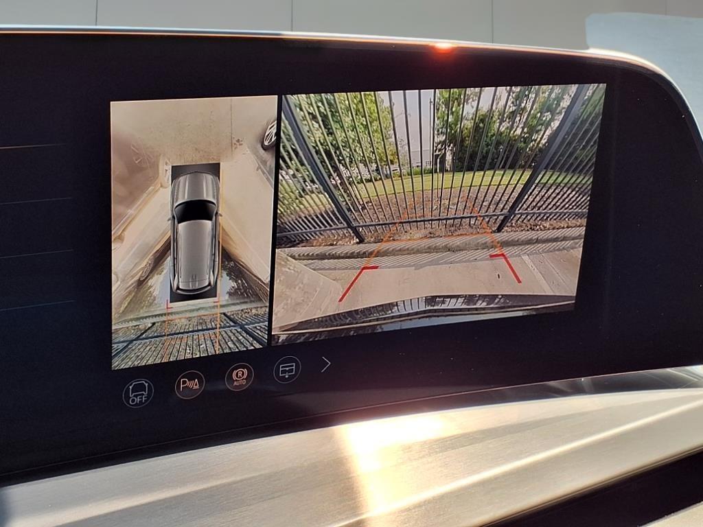 new 2026 Cadillac VISTIQ car, priced at $83,914