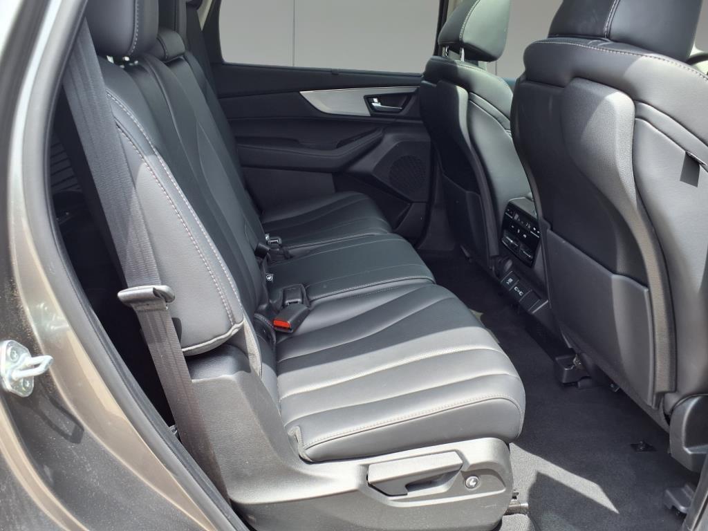 used 2024 Acura MDX car, priced at $41,996