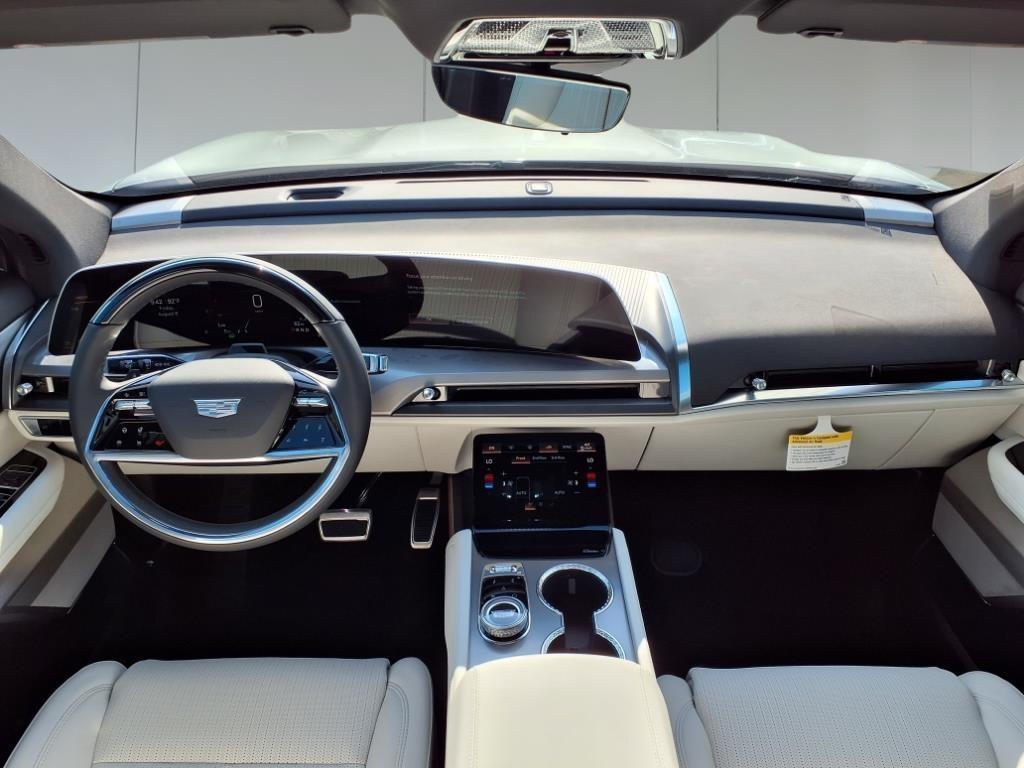 new 2026 Cadillac VISTIQ car, priced at $82,309