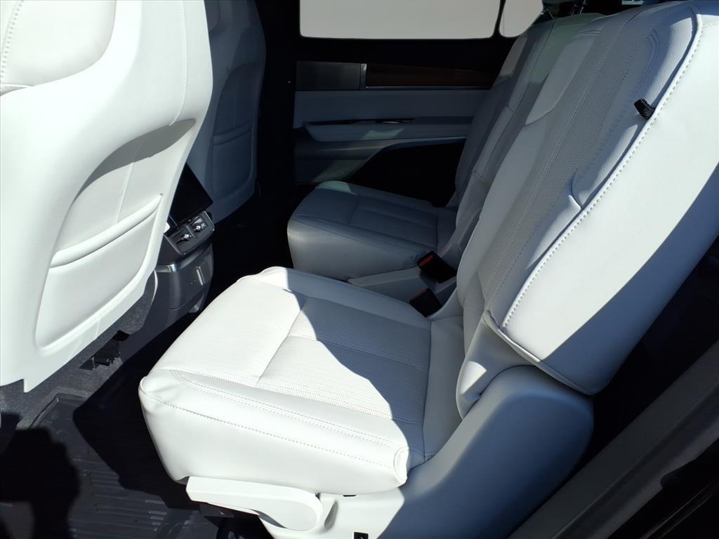 new 2026 Cadillac VISTIQ car, priced at $82,283