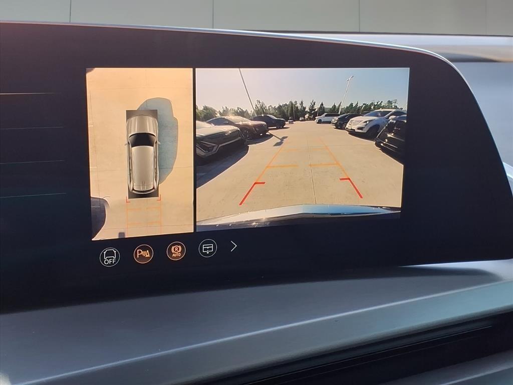 new 2026 Cadillac VISTIQ car, priced at $82,283