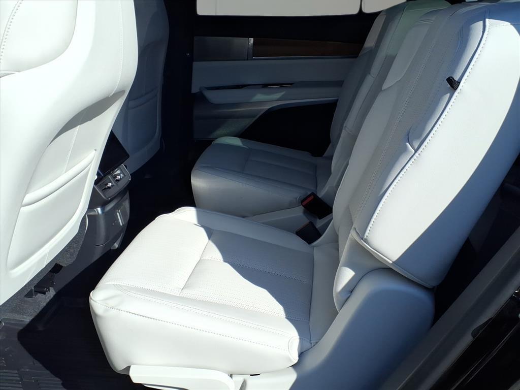 new 2026 Cadillac VISTIQ car, priced at $82,283