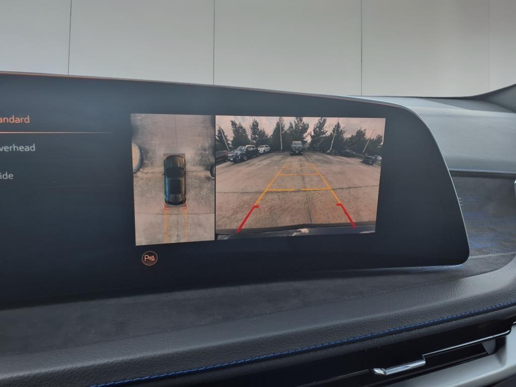 new 2025 Cadillac XT4 car, priced at $50,165