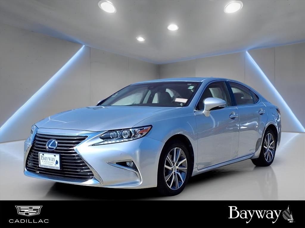 used 2016 Lexus ES 300h car, priced at $17,291