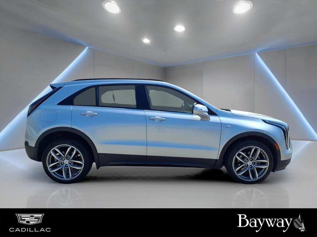 used 2022 Cadillac XT4 car, priced at $27,291