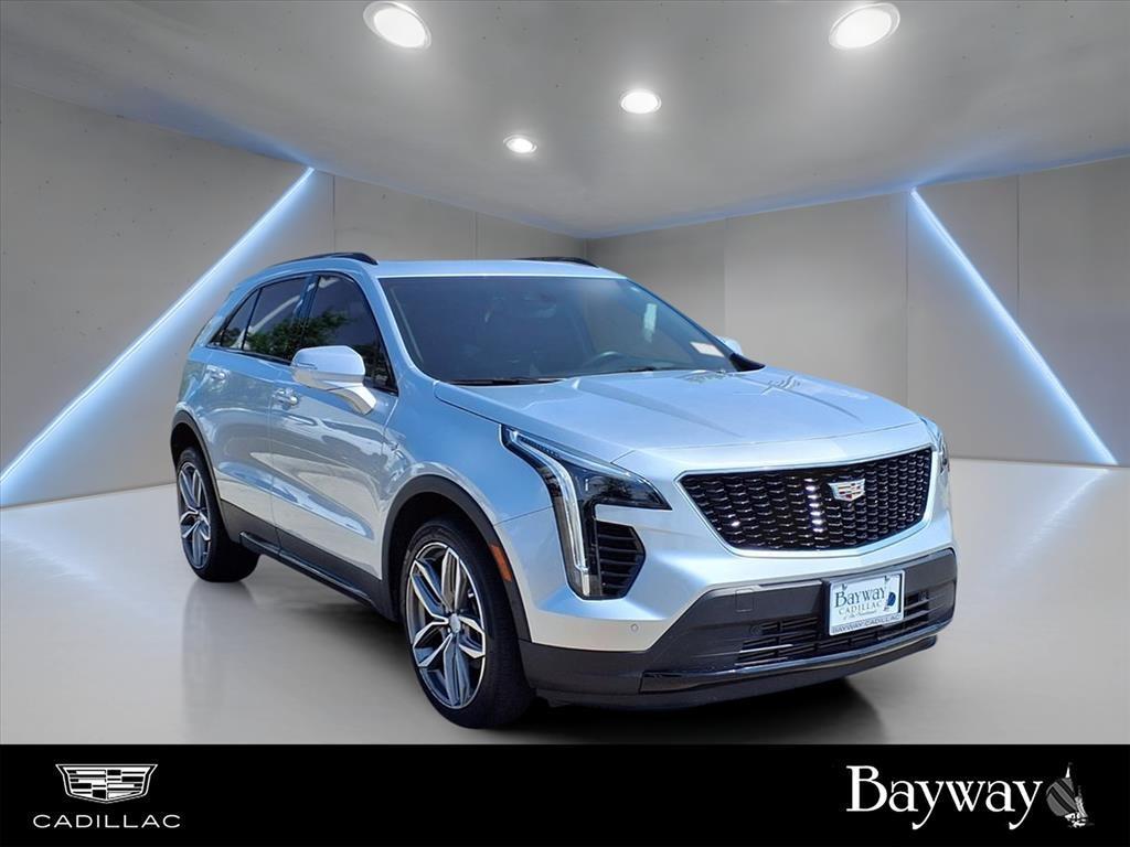 used 2022 Cadillac XT4 car, priced at $27,291