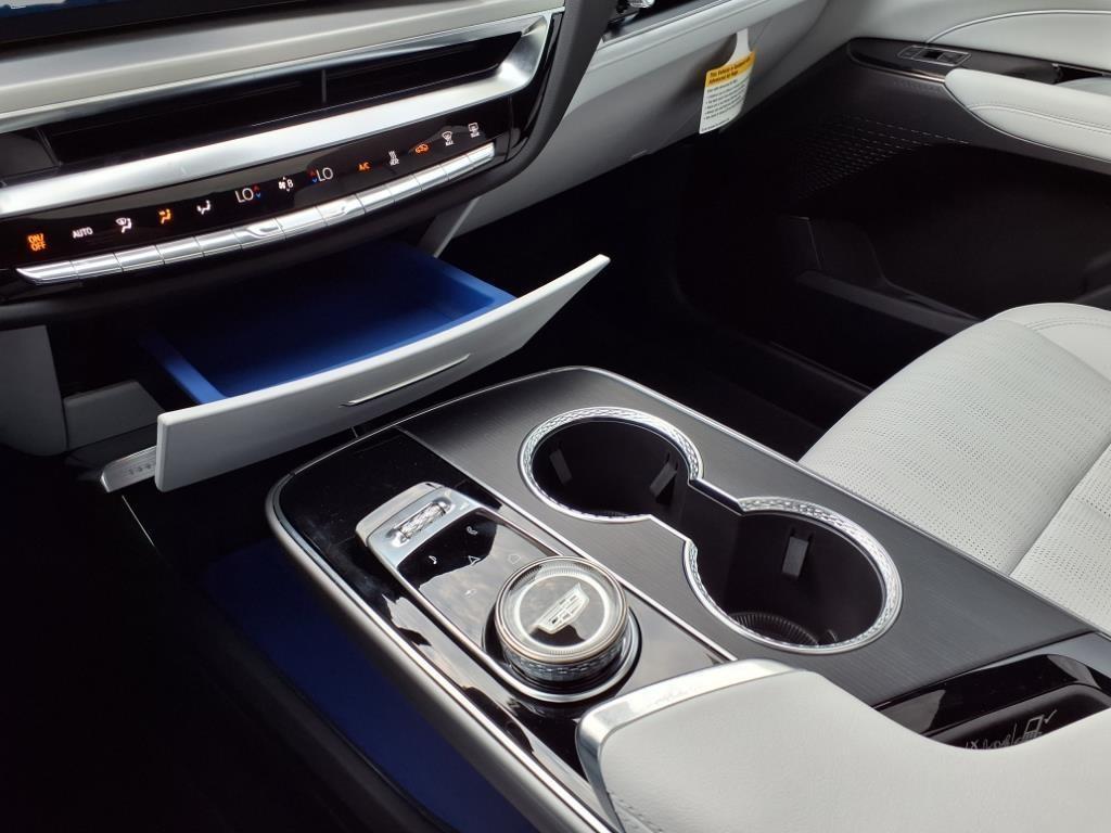 new 2025 Cadillac LYRIQ car, priced at $66,064