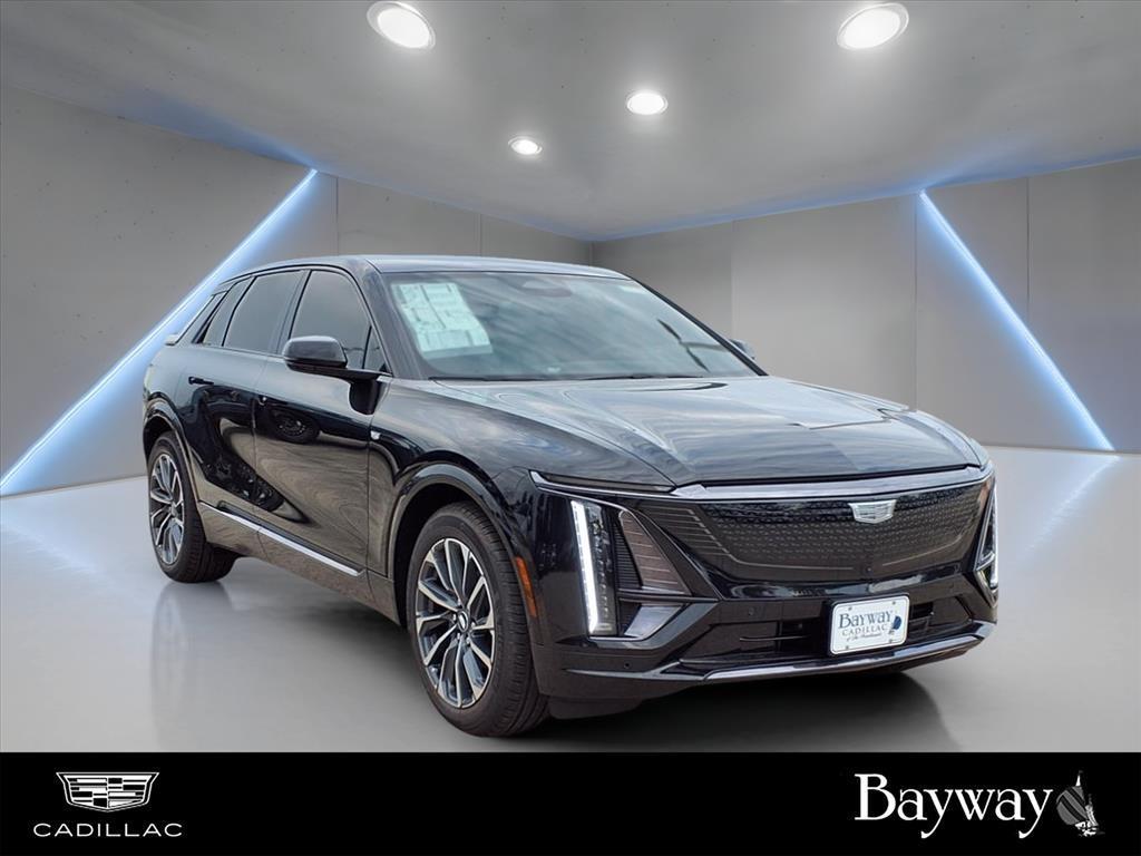 new 2025 Cadillac LYRIQ car, priced at $66,064