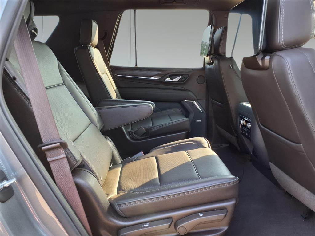 used 2021 GMC Yukon car, priced at $53,995