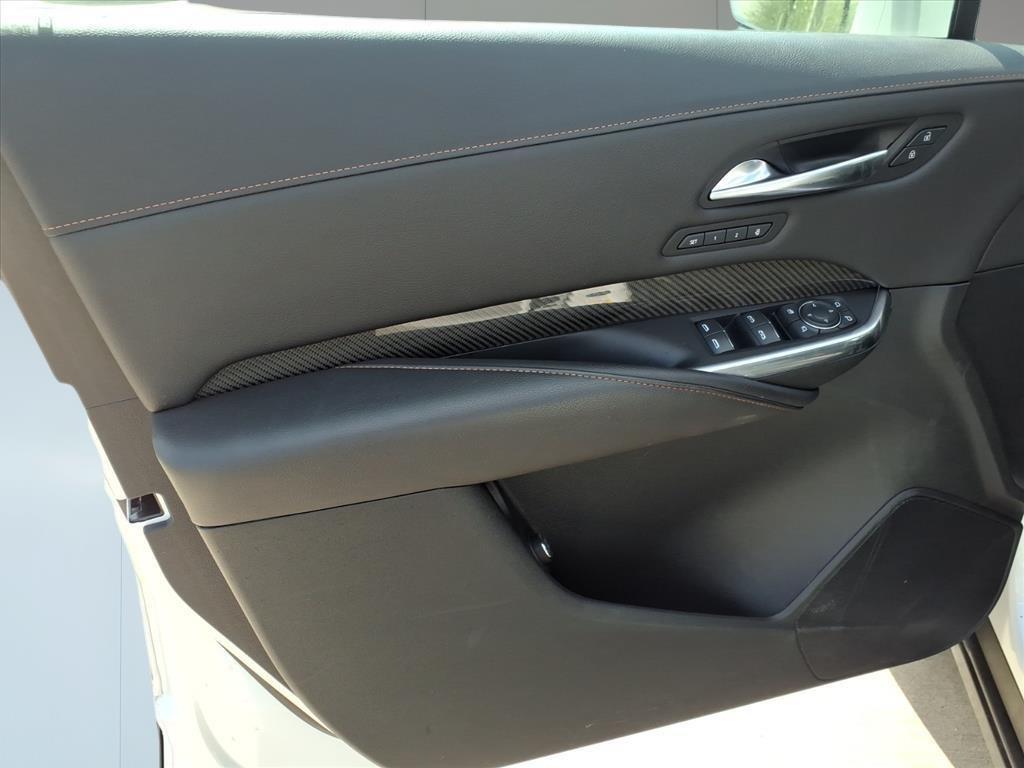 used 2020 Cadillac XT4 car, priced at $17,991