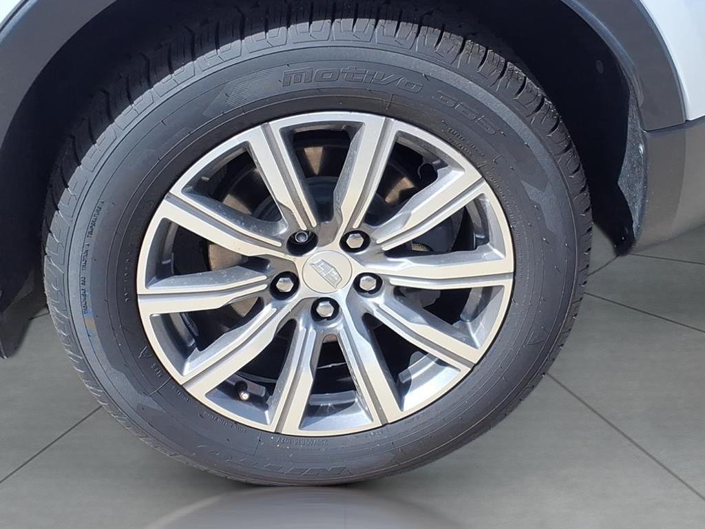 used 2020 Cadillac XT4 car, priced at $17,991