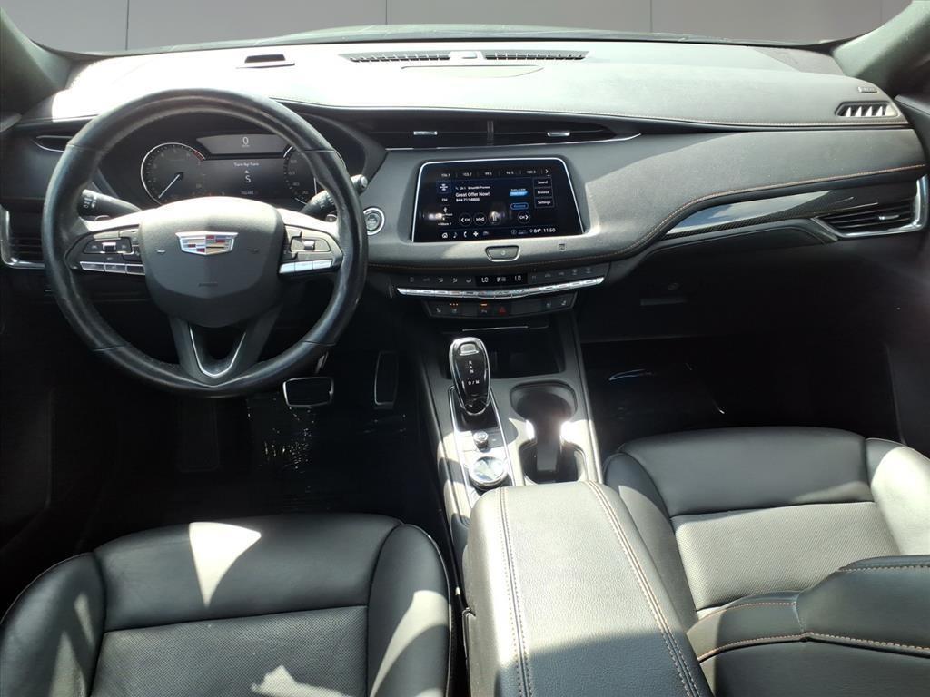used 2020 Cadillac XT4 car, priced at $17,991