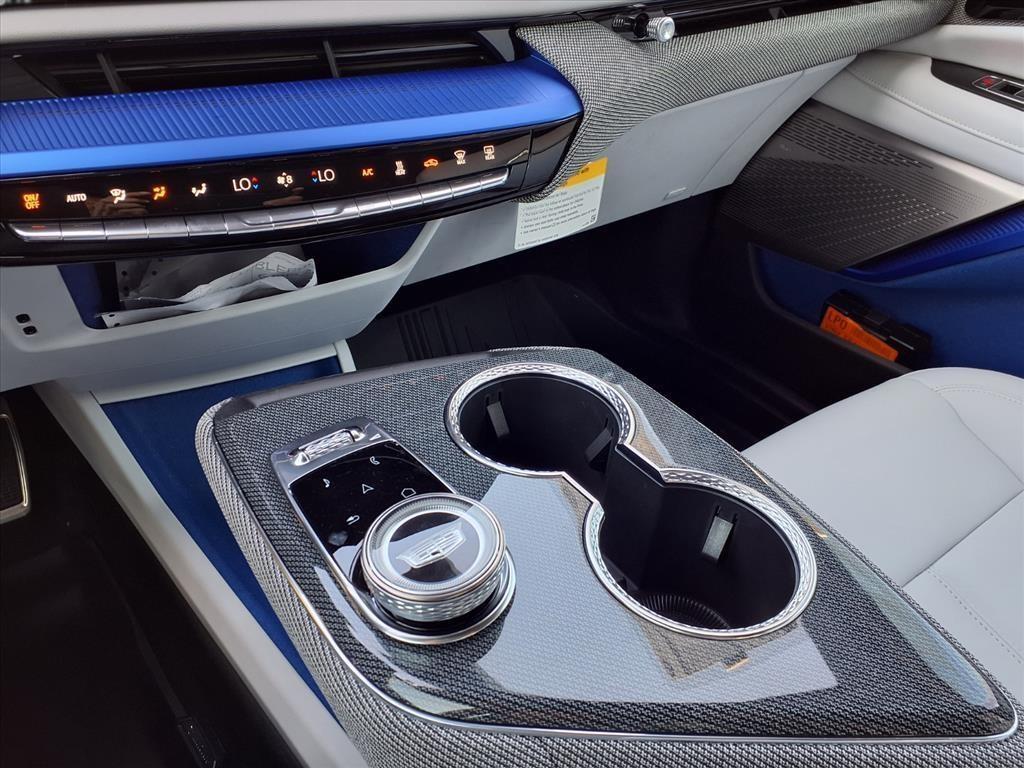 new 2025 Cadillac OPTIQ car, priced at $57,184