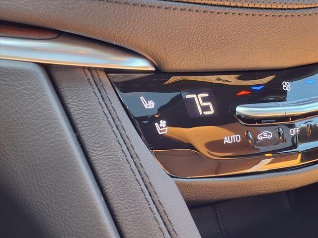 new 2025 Cadillac XT5 car, priced at $51,985