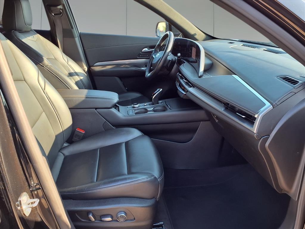 used 2024 Cadillac XT4 car, priced at $28,491