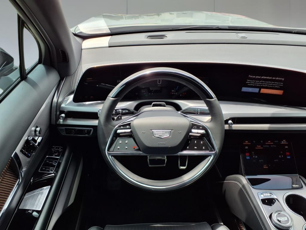 new 2026 Cadillac VISTIQ car, priced at $80,490