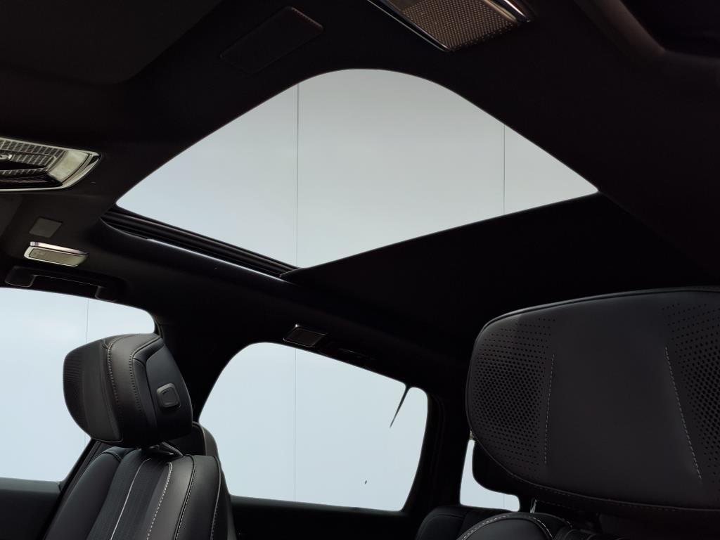 new 2026 Cadillac VISTIQ car, priced at $80,490