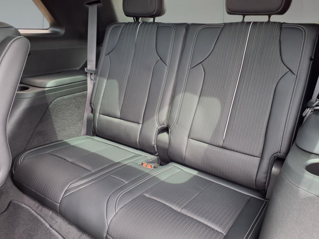 new 2026 Cadillac VISTIQ car, priced at $80,490