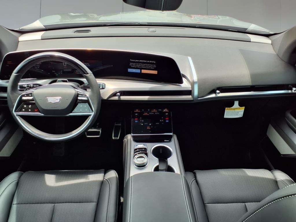 new 2026 Cadillac VISTIQ car, priced at $80,490