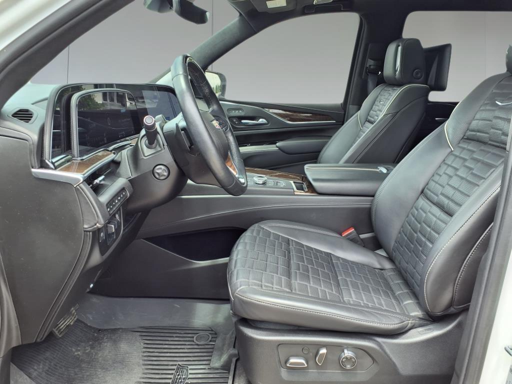 used 2023 Cadillac Escalade car, priced at $81,496