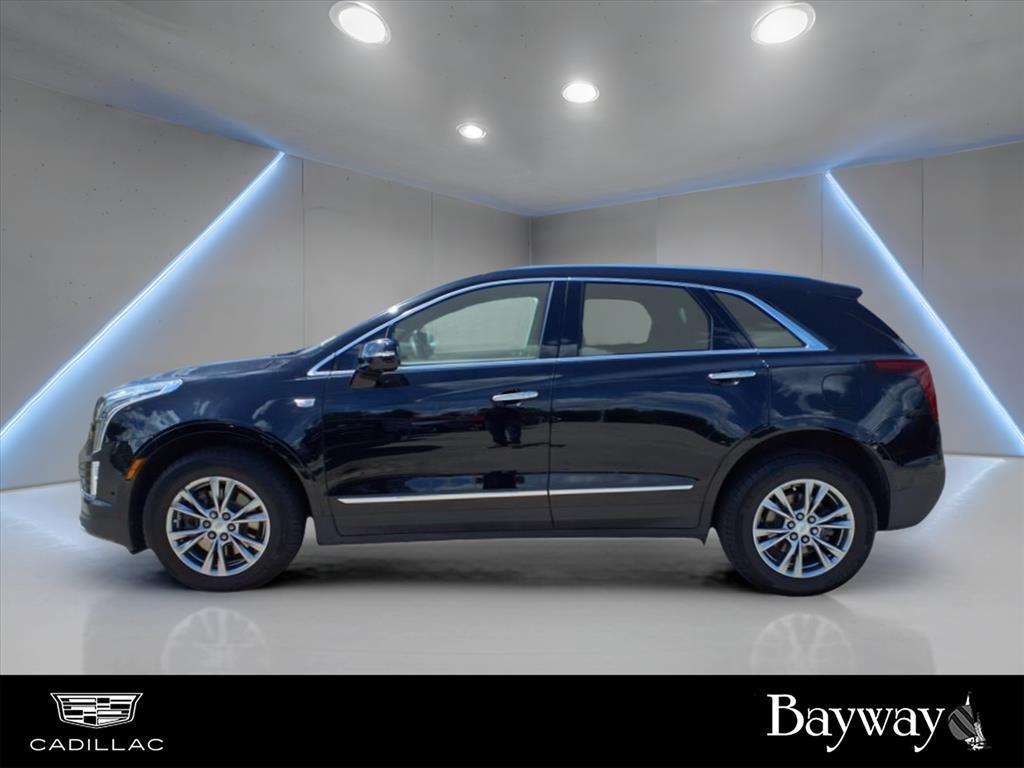 used 2023 Cadillac XT5 car, priced at $32,896