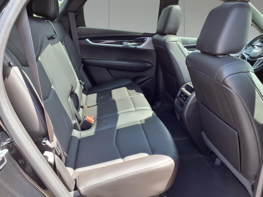 used 2023 Cadillac XT5 car, priced at $32,896