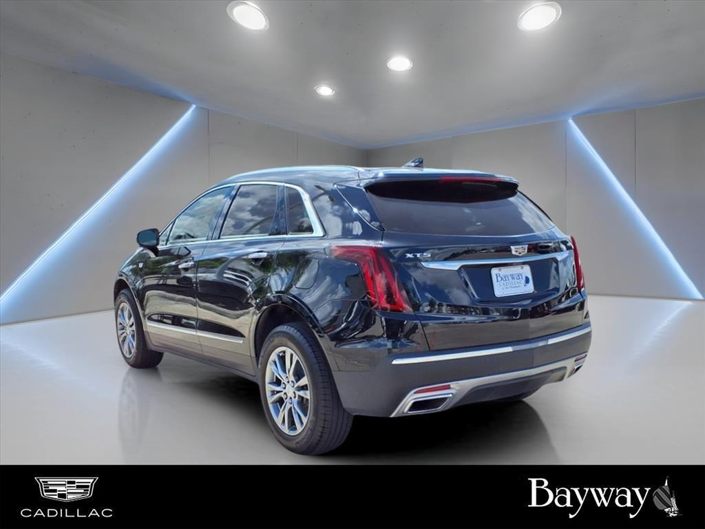 used 2023 Cadillac XT5 car, priced at $32,896