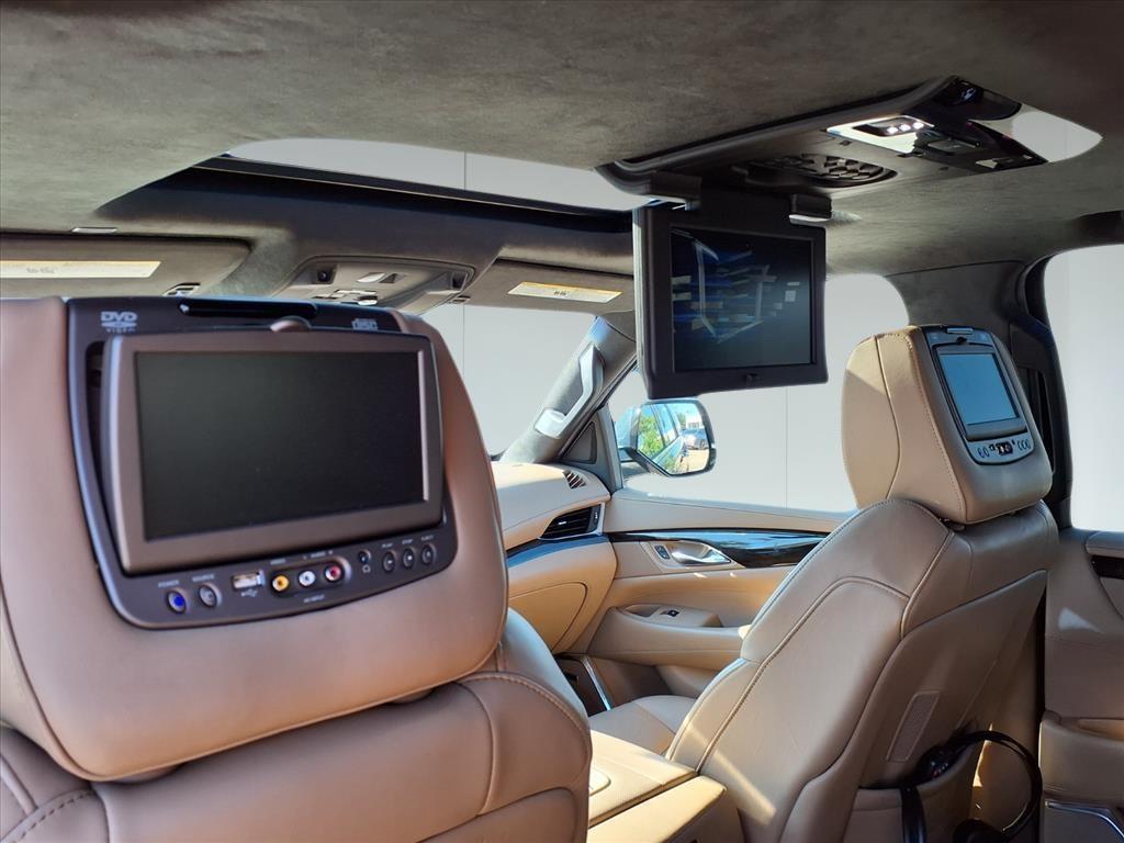 used 2019 Cadillac Escalade car, priced at $40,595
