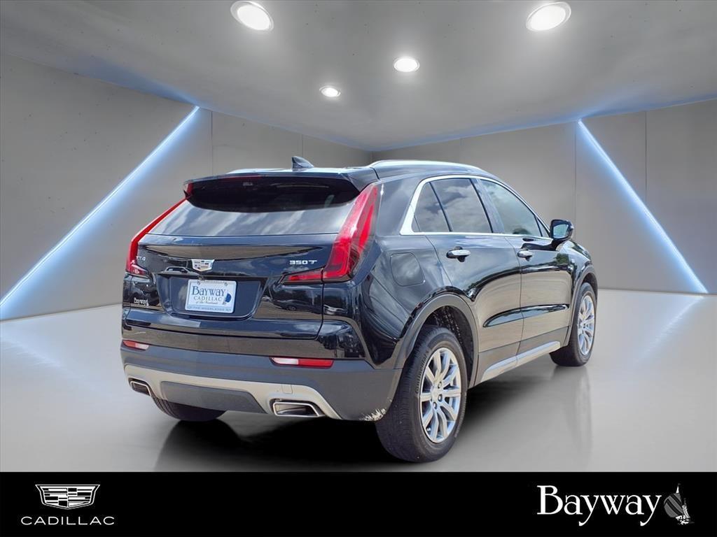 used 2022 Cadillac XT4 car, priced at $26,996