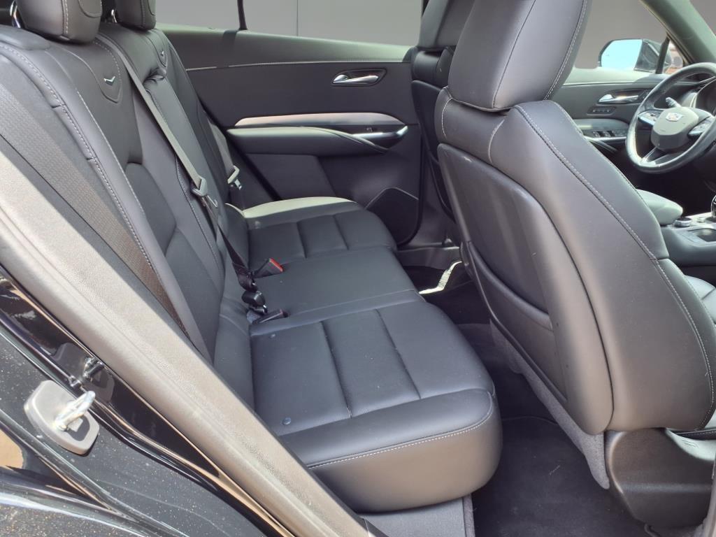 used 2022 Cadillac XT4 car, priced at $26,996
